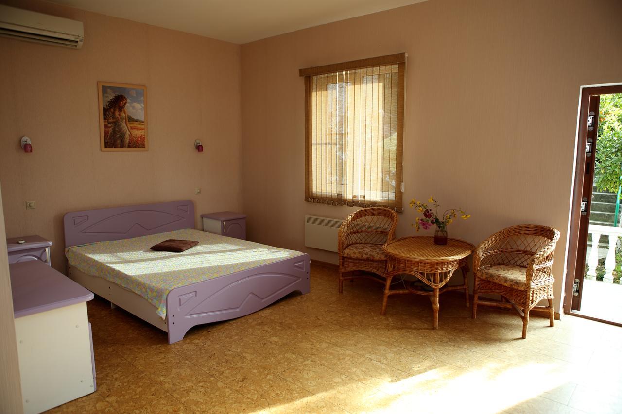 Mamzyshkha Guest House Gagra Exterior photo