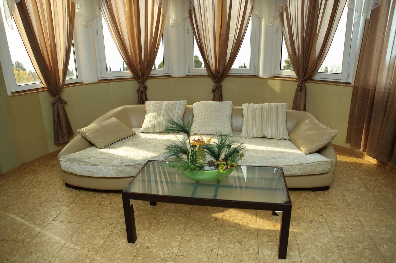 Mamzyshkha Guest House Gagra Exterior photo